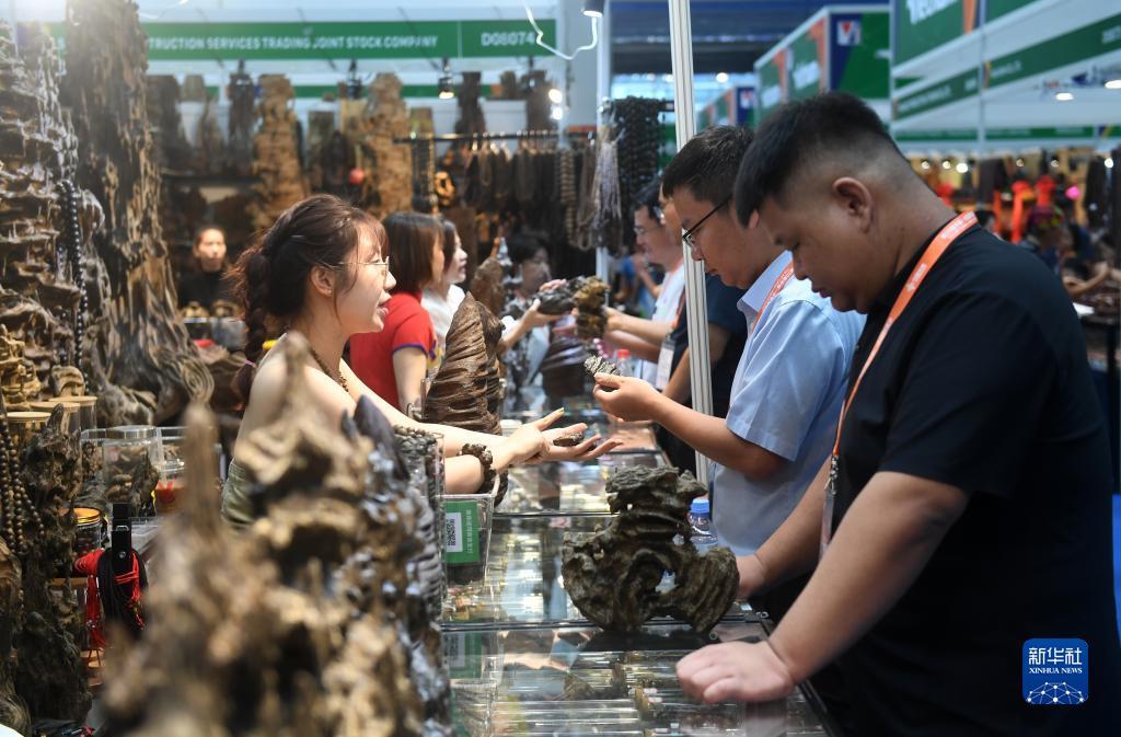 多宝游戏盒官网